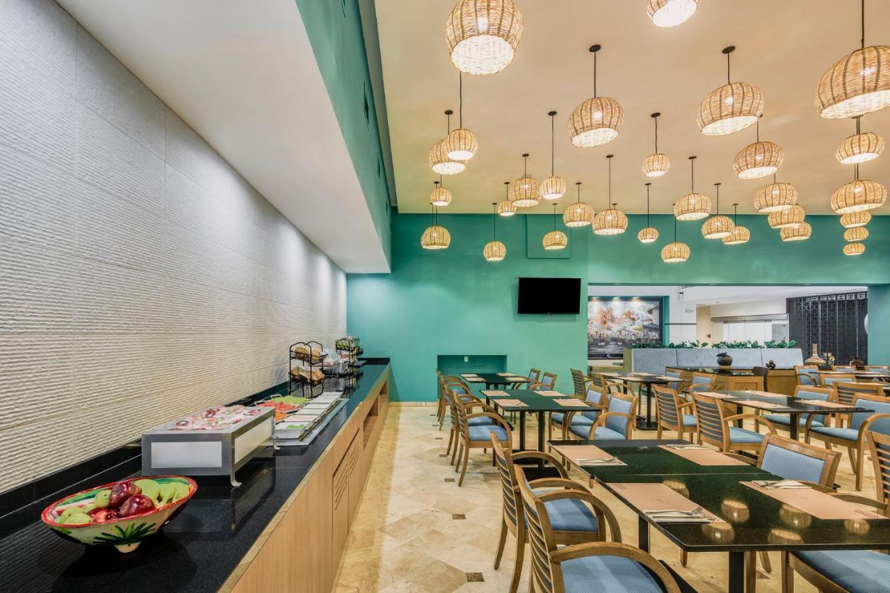 Fiesta Inn Oaxaca Экстерьер фото