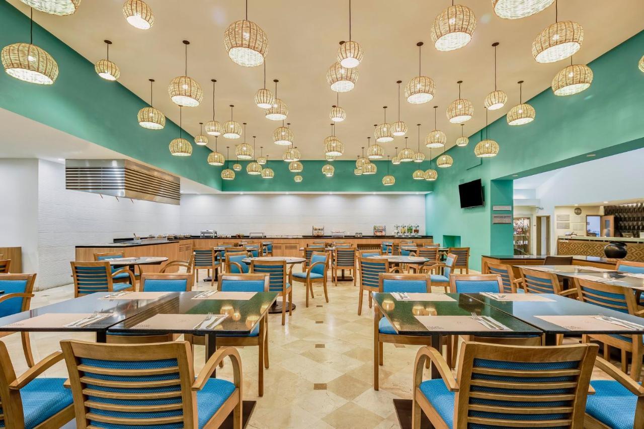 Fiesta Inn Oaxaca Экстерьер фото