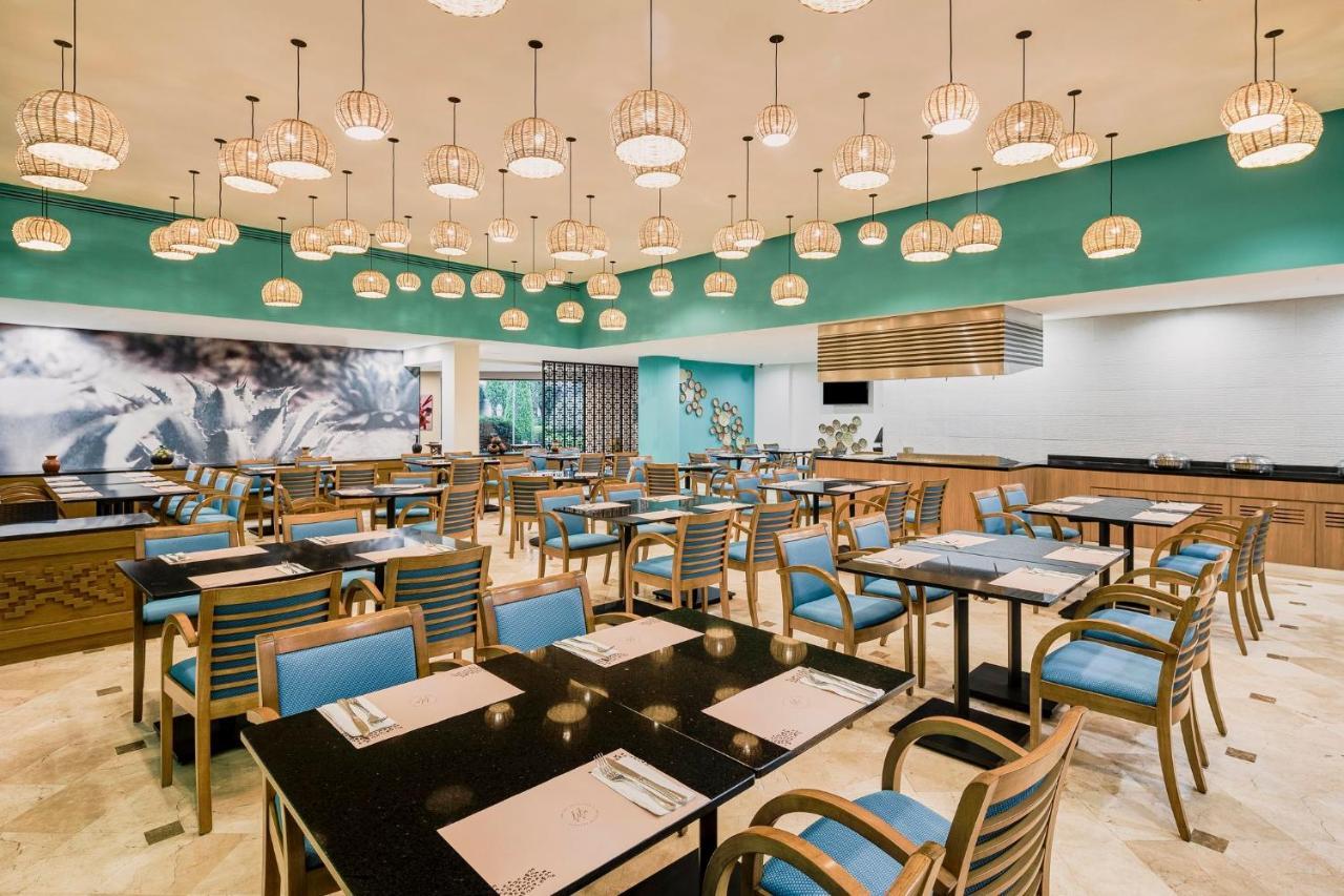 Fiesta Inn Oaxaca Экстерьер фото