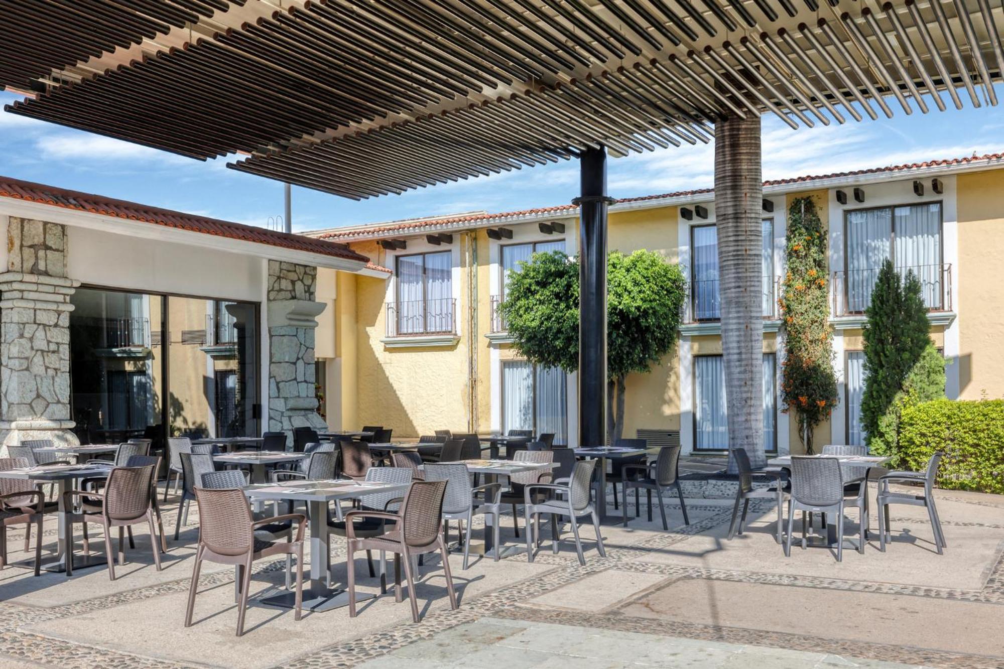 Fiesta Inn Oaxaca Экстерьер фото